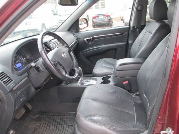 2009 Hyundai Santa Fe - - by dealer - vehicle for sale in Youngstown, OH – photo 8