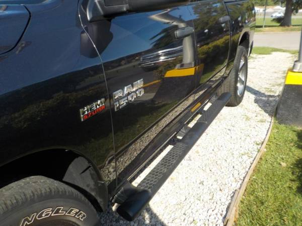 2016 Ram 1500 EXPRESS CREW CAB 4X4, WARRANTY, BACKUP CAM, PARKIN for sale in Norfolk, VA – photo 14