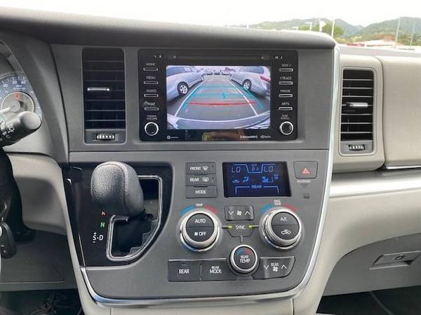 2019 Toyota Sienna - - by dealer - vehicle for sale in Honolulu, HI – photo 3
