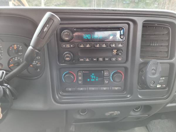 2004 Chevy Silverado 2500 HD 4X4 TODAY - - by dealer for sale in Belmont, MA – photo 8