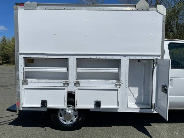 05 Ford E-350 E350 XL 10ft Hi Cube Utility Van Gas 1 Owner SKU: 13923 for sale in south jersey, NJ – photo 12