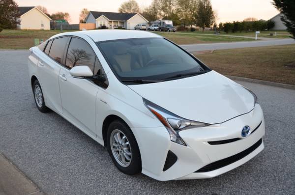 2016 Toyota Prius HYBRID 38K miles - cars & trucks - by dealer -... for sale in Inman, SC – photo 2