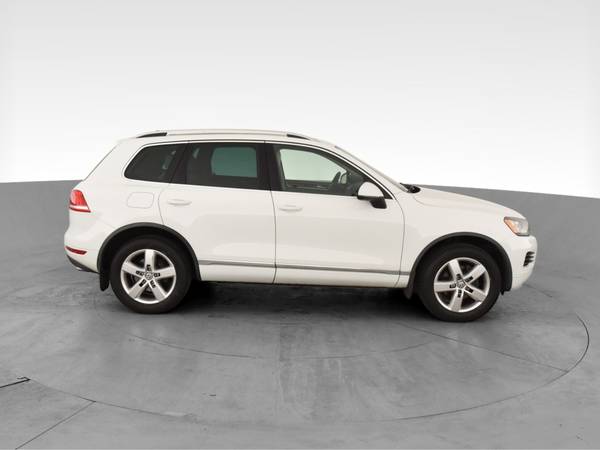 2013 VW Volkswagen Touareg TDI Lux Sport Utility 4D suv White - -... for sale in Tucson, AZ – photo 13