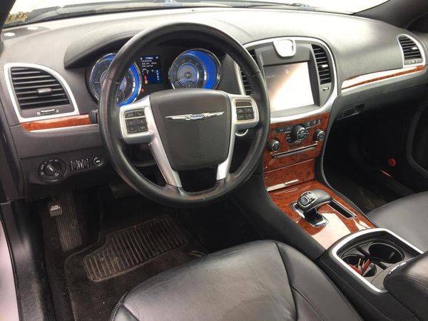 2014 Chrysler 300 4dr Sdn RWD Guaranteed Credit Approval! for sale in Brooklyn, NY – photo 15