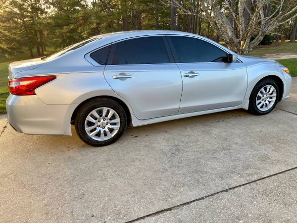 2016 Nissan Altima - cars & trucks - by owner - vehicle automotive... for sale in Thomasville, AL – photo 3