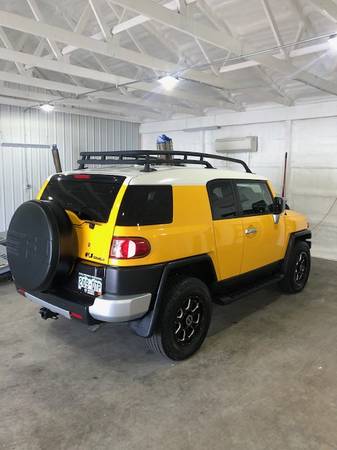 2007 Toyota FJ Cruiser - Very Clean! for sale in Evansville, IN – photo 6