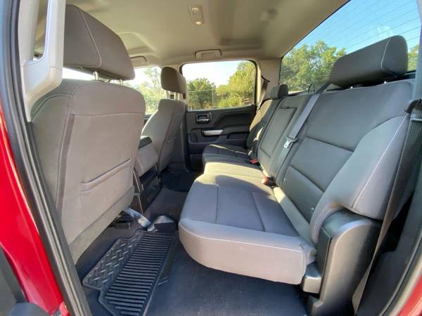 2018 Chevrolet Chevy Silverado 1500 LT 4x2 4dr Crew Cab 6.5 ft. SB... for sale in TAMPA, FL – photo 18