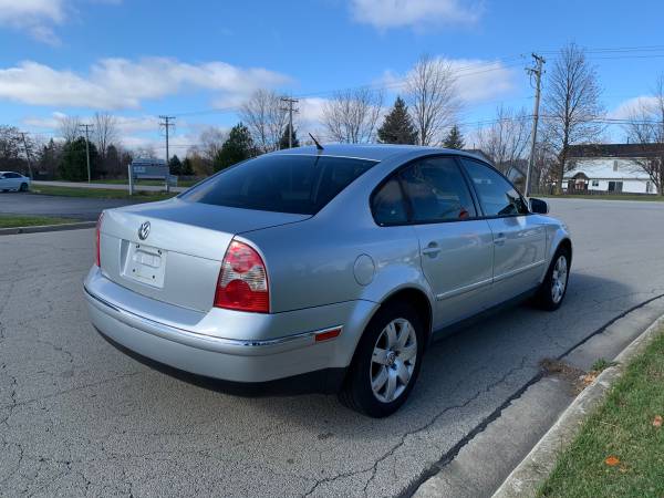 2003 Volkswagen Passat GLX Very Clean & Well Maintained - cars &... for sale in Naperville, IL – photo 5