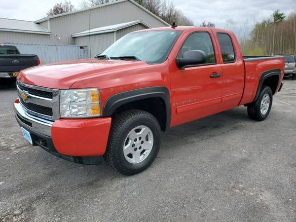 2009 Chevrolet Silverado 1500 Extended Cab - Honorable Dealership 3 for sale in Lyons, NY – photo 6