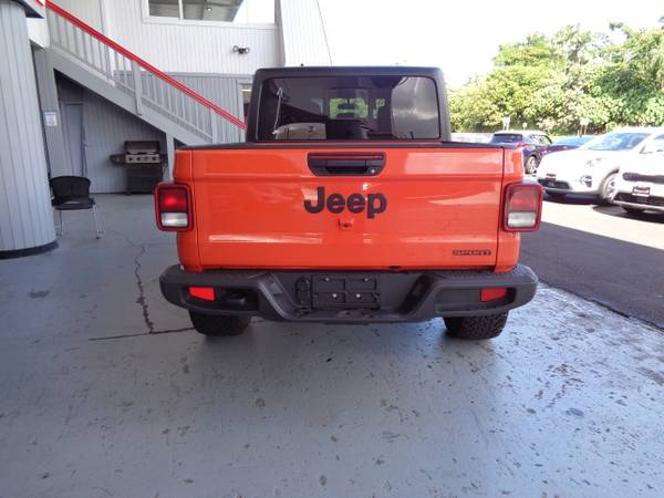 2020 Jeep Gladiator Sport S - - by dealer - vehicle for sale in Hilo, HI – photo 4