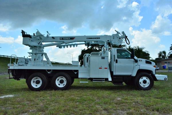 2007 GMC C8500 Flat Bed Tandem Axle Terex Telelect Digger Derrick for sale in Hollywood, AL – photo 4