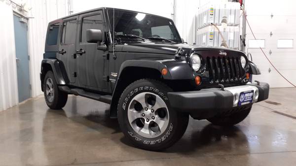 2009 JEEP WRANGLER UNLIMITED SAHARA 4X4 SUV, SHARP - SEE PICS - cars... for sale in GLADSTONE, WI – photo 2