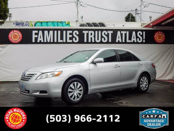 2009 Toyota Camry LE Sedan - cars & trucks - by dealer - vehicle... for sale in Portland, OR