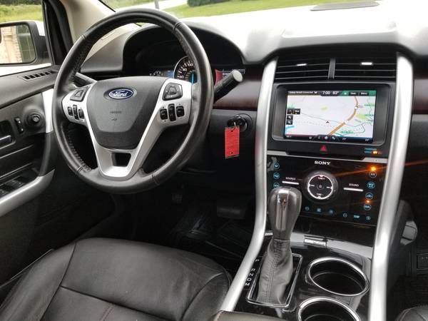 2012 Ford Edge LTD AWD - Looks/Drives Great - Navi/Camera - Very Clean for sale in Emerson, TN – photo 20