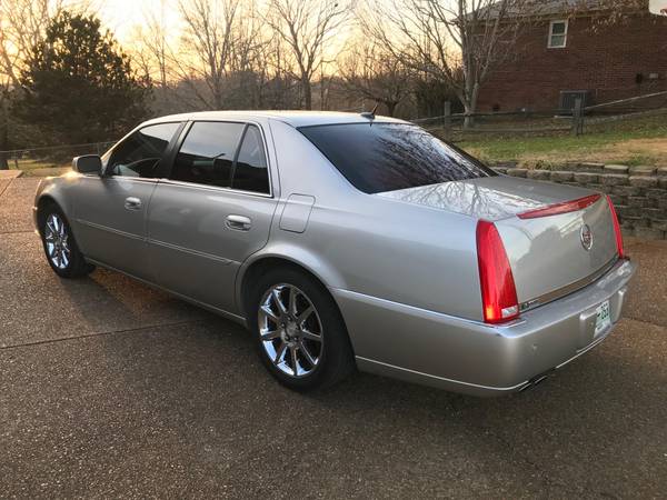 2006 Cadillac DTS Premium Trim Package - cars & trucks - by owner -... for sale in Spring Hill, TN – photo 3