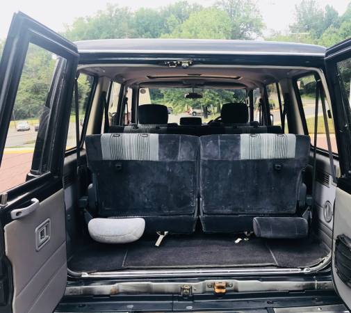 1992 Toyota Landcruiser Prado 2.4L turbo diesel EX WIDE. This car was for sale in Annandale, District Of Columbia – photo 9