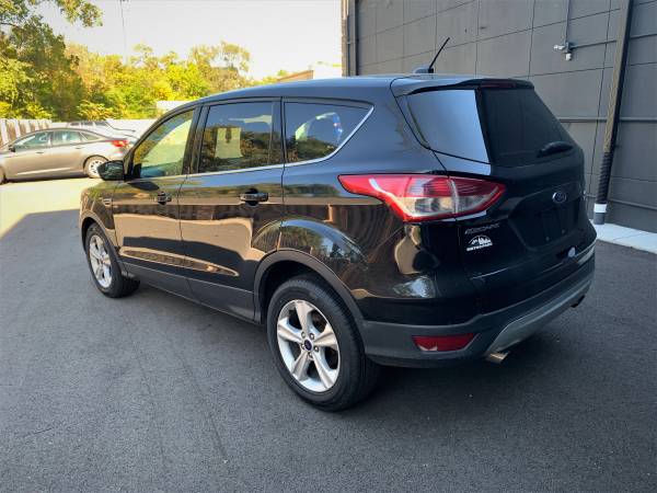 2014 Ford Escape SE - cars & trucks - by dealer - vehicle automotive... for sale in Lockport, IL – photo 4
