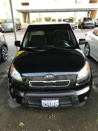 2010 Kia Soul Manual Transmission, Excellent Condition Low Milage! for sale in Vancouver, OR – photo 2
