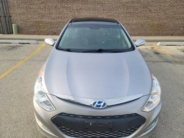 2013 Hyundai Sonata Hybrid with 110k miles! - - by for sale in Plainfield, IL – photo 11