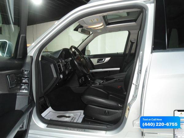 2010 MERCEDES-BENZ GLK 350 4MATIC - FINANCING AVAILABLE-Indoor... for sale in PARMA, OH – photo 9