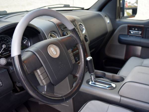 Black Lincoln Mark LT Truck - V8 4x4 - Crew Cab - Leather - Moonroof... for sale in Raleigh, NC – photo 7