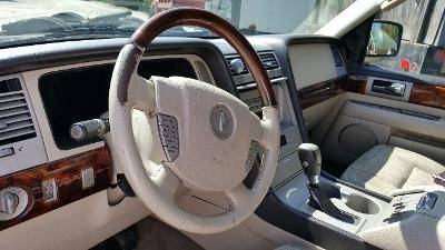 2003 Lincoln Navigator - cars & trucks - by owner - vehicle... for sale in Lightfoot, VA – photo 4