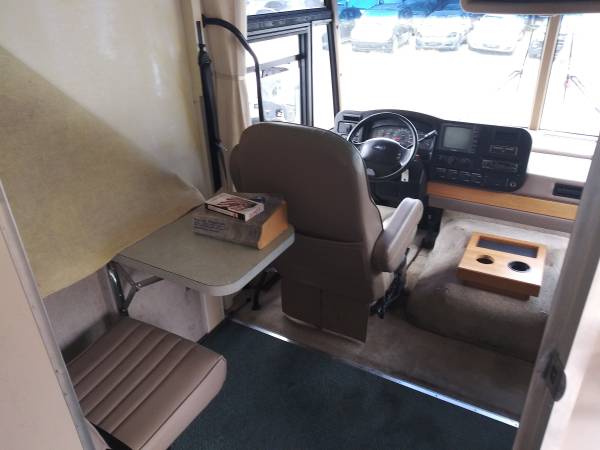 36' Mobile Recording studio or classroomWinnebago only 23k miles for sale in Clayton, NJ – photo 4