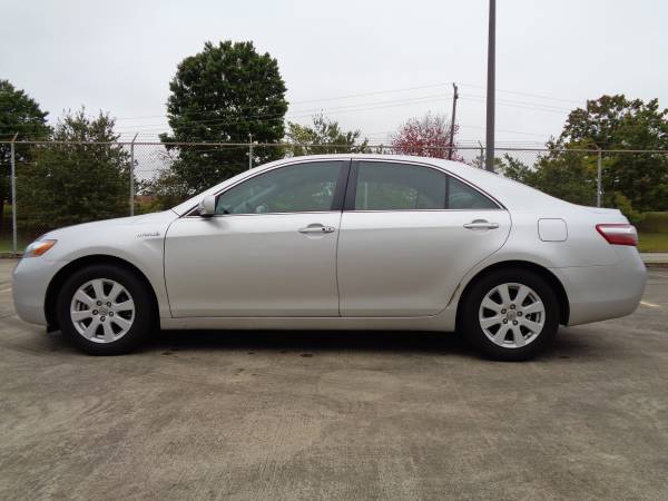 2009 Toyota Camry HYBRID + 1 Owner ++ 62,000 Miles ++ - cars &... for sale in Greenville, NC – photo 4
