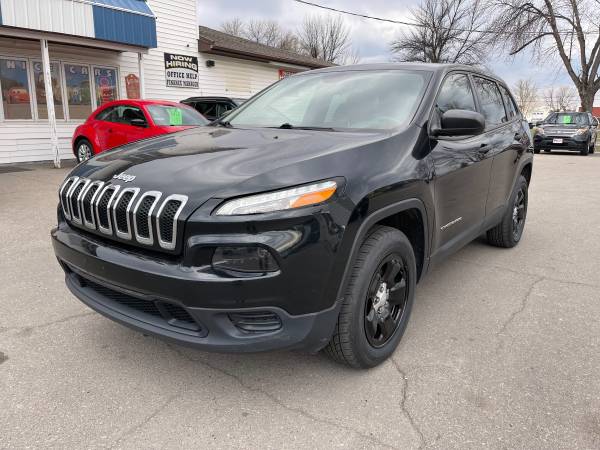 2014 Jeep Cherokee Sport 4x4/1500 DOWN! for sale in Grand Forks, ND – photo 2