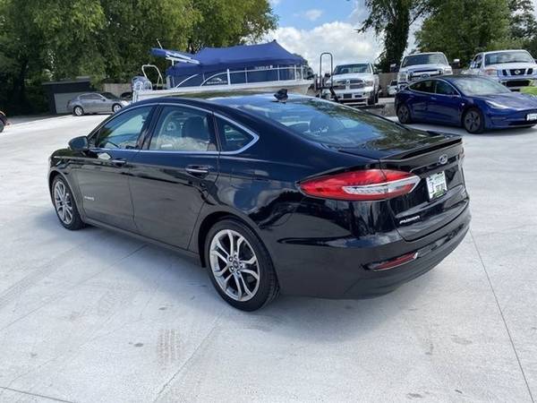 2019 Ford Fusion Hybrid Titanium with - cars & trucks - by dealer -... for sale in Murfreesboro TN, GA – photo 3