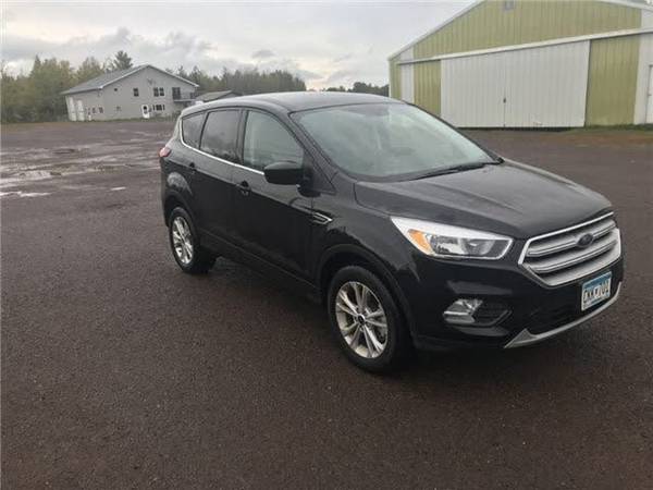 *REDUCED* 2019 Ford ESCAPE SE EXCELLENT 12,900 MILES for sale in Superior, MN – photo 2
