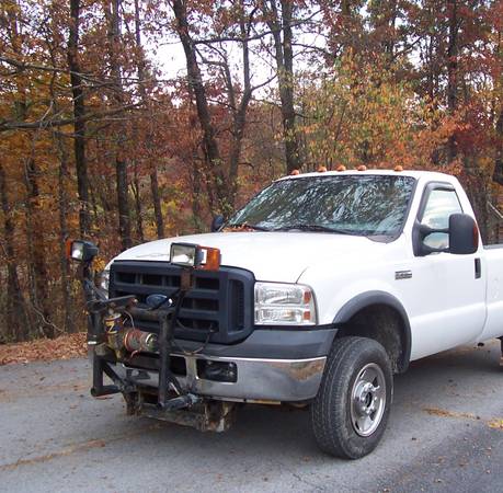 2007 F250 SD SRW 4x4 2DR, LB Gas Auto - cars & trucks - by owner -... for sale in Crab Orchard, NC – photo 2