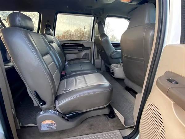 2004 Ford Excursion Diesel Bulletproofed - cars & trucks - by dealer... for sale in Nampa, ID – photo 6