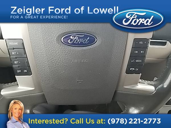 2011 Ford Flex SE - - by dealer - vehicle automotive for sale in Lowell, MI – photo 19