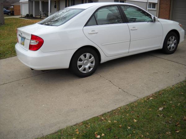 2002 toyota camry Le - cars & trucks - by owner - vehicle automotive... for sale in Dayton, OH – photo 3