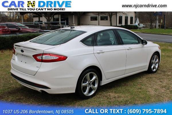 2016 Ford Fusion SE - cars & trucks - by dealer - vehicle automotive... for sale in Bordentown, NY – photo 4