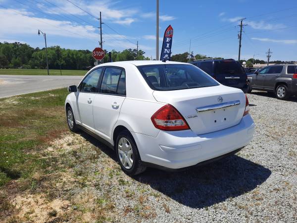Nissan Versa 2011 - - by dealer - vehicle automotive for sale in Shallotte, NC – photo 4