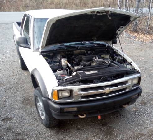 1997 Chevy S10 4wd Extended Cab Truck for sale in Wasilla, AK – photo 3