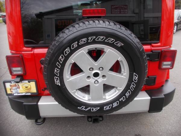 2011 Jeep Wrangler Unlimited 4WD 4dr Sahara - - by for sale in Cohoes, VT – photo 10