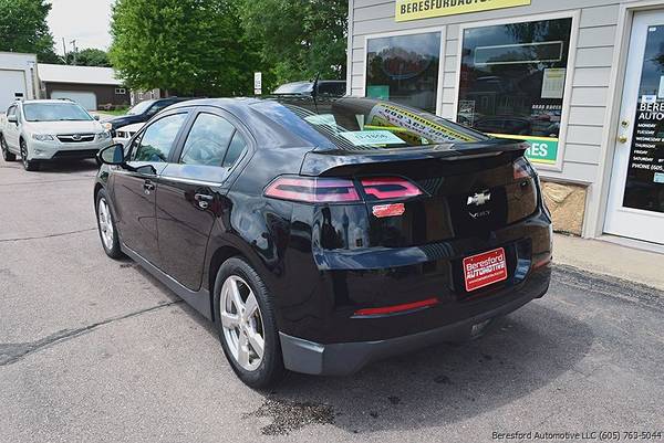 2011 Chevrolet Volt ~ Heated Leather, GREAT mpg, like new! - cars &... for sale in Beresford, SD – photo 3