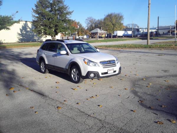 2013 Subaru Outback - - by dealer - vehicle automotive for sale in Chillicothe, IL – photo 3