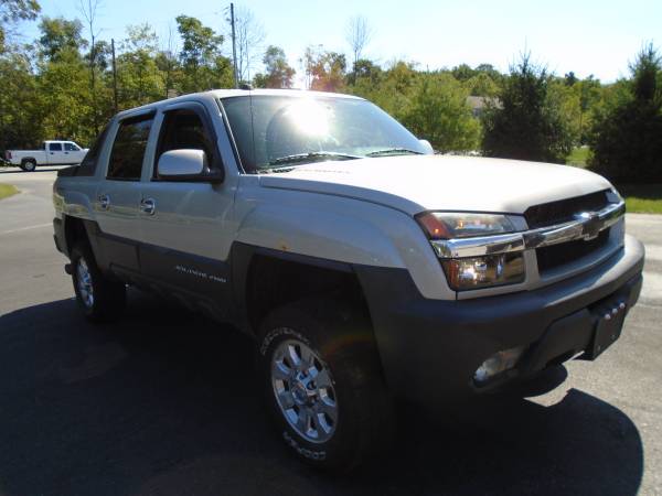 2004 chevy avalanche 2500 8.1 4x4 for sale in Elizabethtown, PA – photo 4