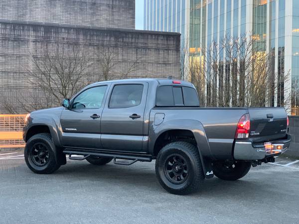 2014 TOYOTA TACOMA | Wheels Tires Leveling Kit Side Steps | 1-Owner... for sale in Portland, OR – photo 4