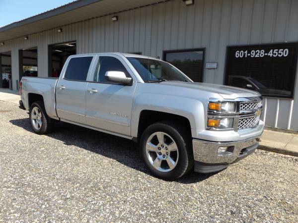 2014 Chevy Silverado Crew Cab 4x4 - cars & trucks - by dealer -... for sale in Wiggins, MS – photo 2