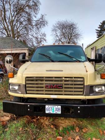 2009 GMC 5500 - cars & trucks - by owner - vehicle automotive sale for sale in Eugene, OR – photo 2