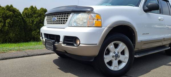 04 Ford Explorer AWD Eddie Bauer 156k/ - by for sale in East Hartford, CT – photo 24