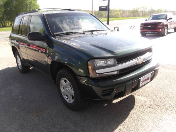 2002 Chevy Trailblazer - - by dealer - vehicle for sale in La Farge, WI – photo 3