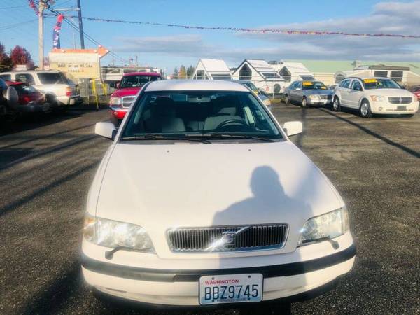 ***2000 Volvo S40 ***(NEW ARRIVAL) - cars & trucks - by dealer -... for sale in Seattle, WA – photo 4