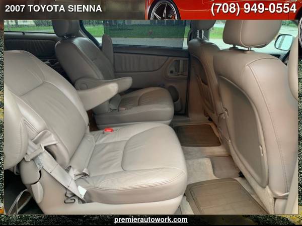 2007 TOYOTA SIENNA XLE - - by dealer - vehicle for sale in Alsip, IL – photo 9