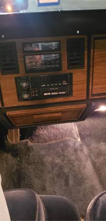 1985 cadillac seville 2500 OBO for sale in Sheboygan, WI – photo 4